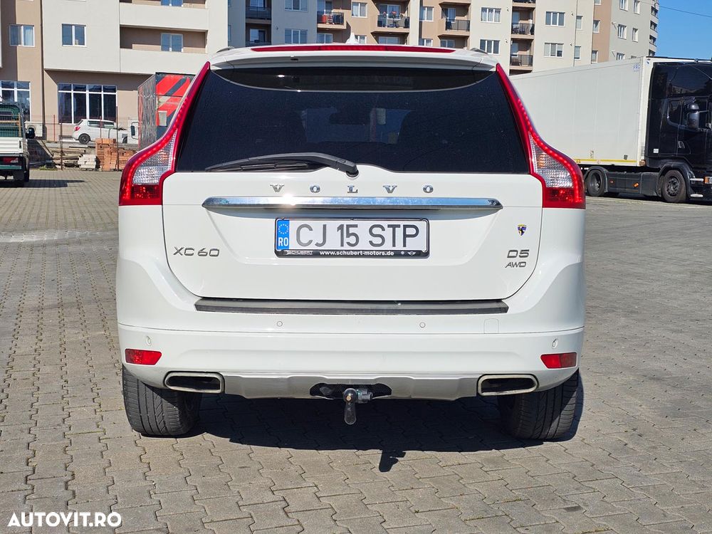 Volvo XC 60 D5 AWD Summum - 10