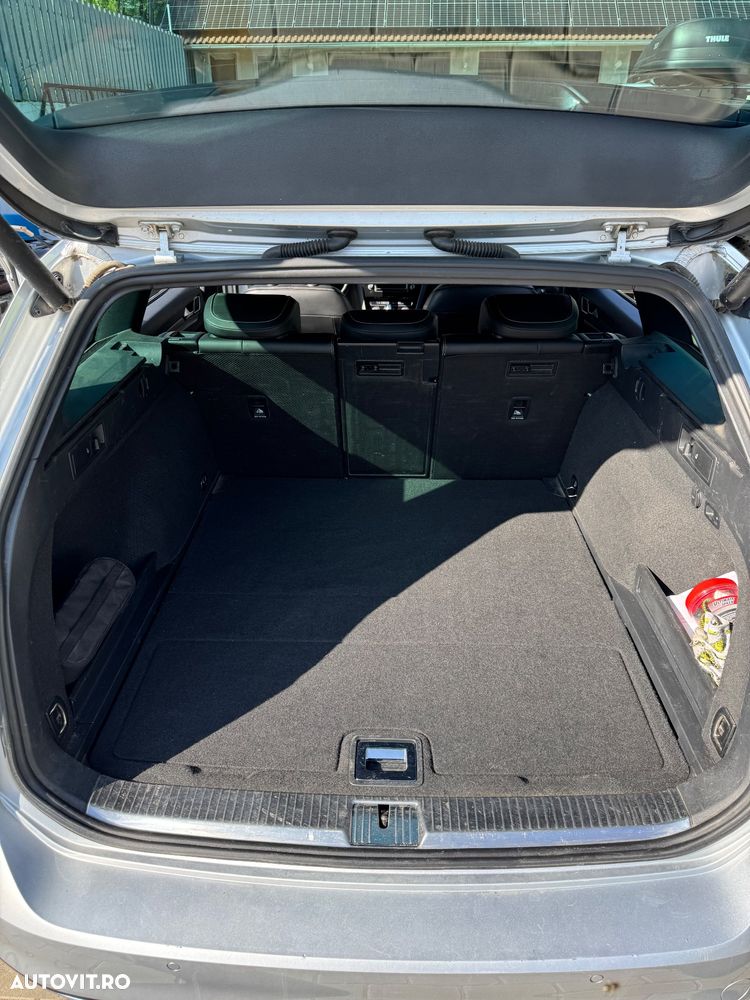 Volkswagen Passat 2.0 TDI DSG 4Motion R Executive - 10