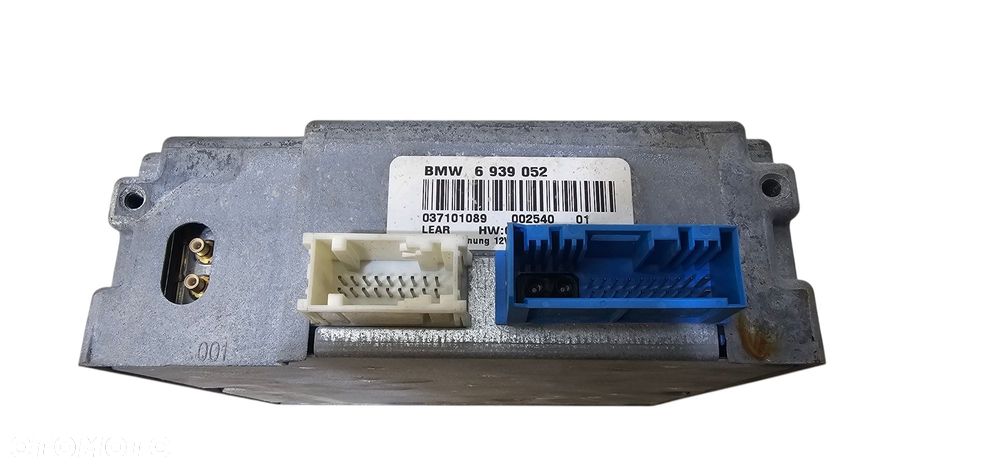 Bmw E60 E61 E63 Moduł Tuner Wzmacniacz Radia Video Tv 6939052 - 6