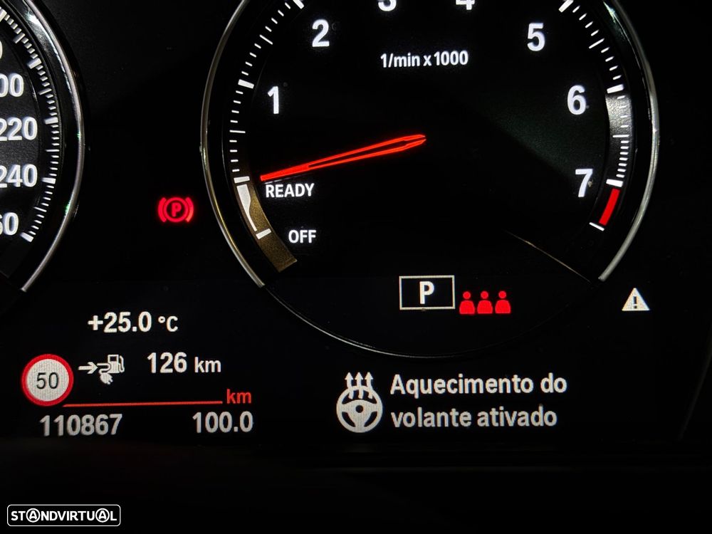 BMW X1 xDrive25e Pack Desportivo M - 34