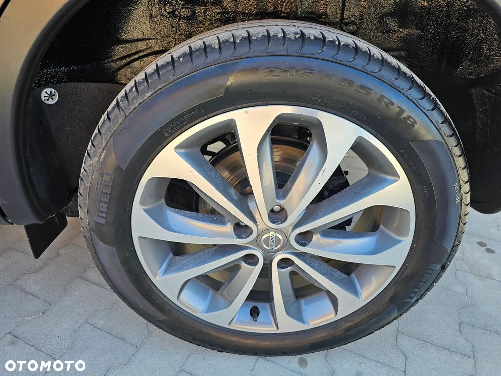 Nissan Qashqai+2 - 40