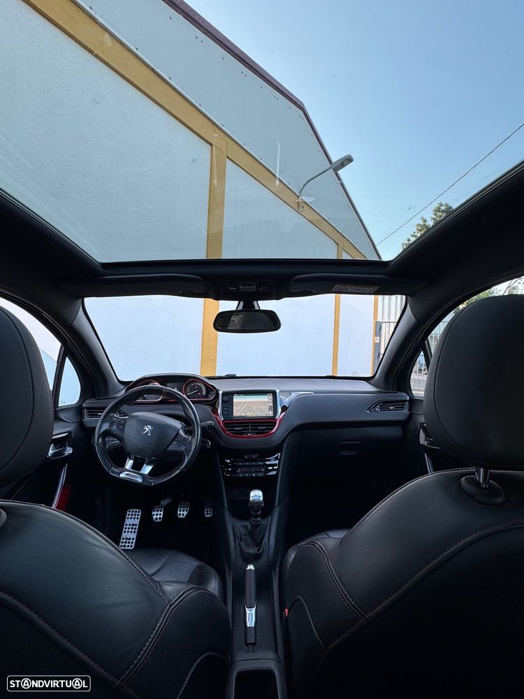 Peugeot 208 GTI 200 THP - 6