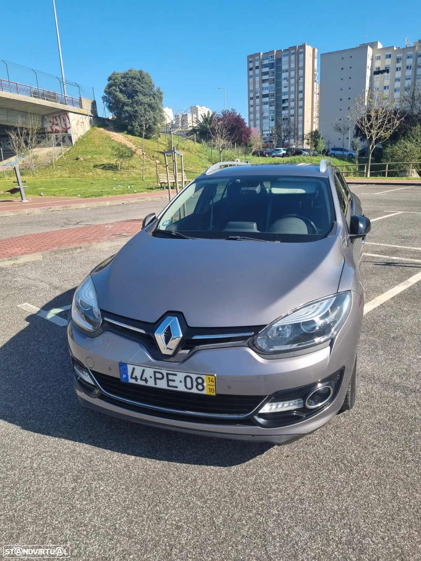 Renault Mégane Sport Tourer - 2