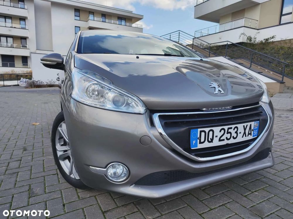 Peugeot 208 1.6 VTi Allure - 6