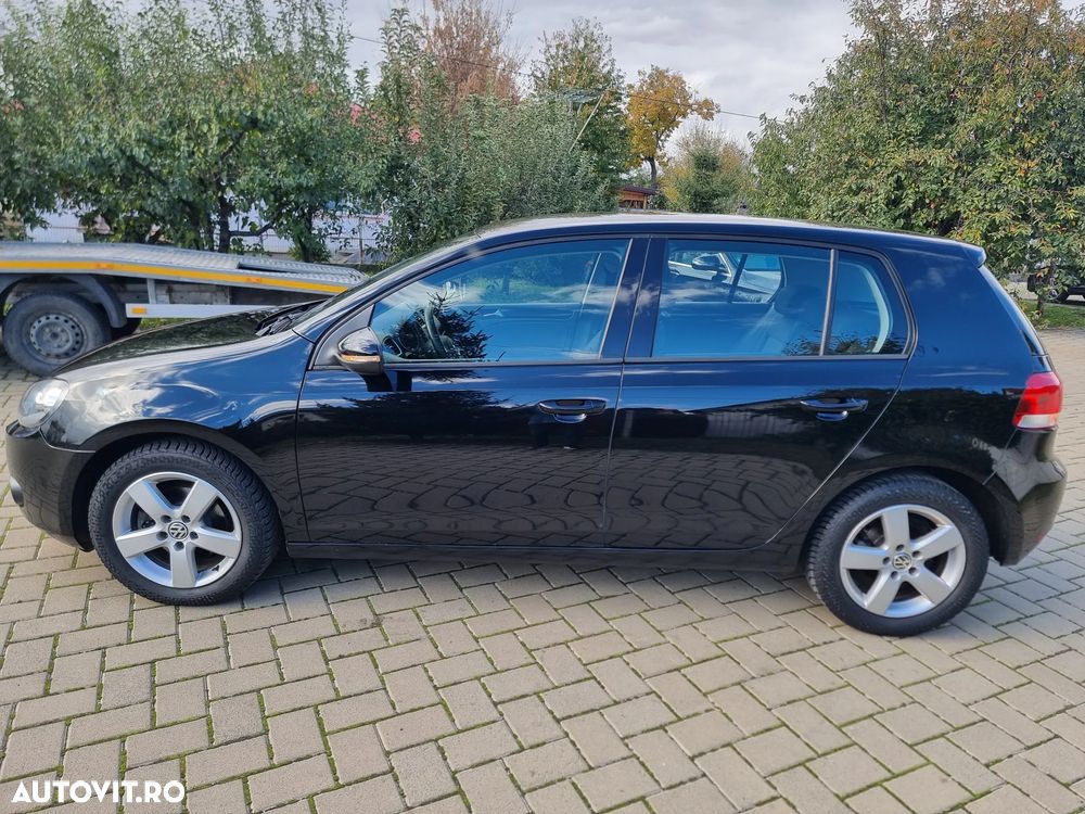 Volkswagen Golf 1.6 TDI BMT Highline - 13