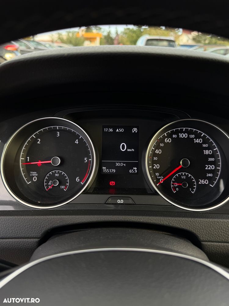 Volkswagen Golf - 7
