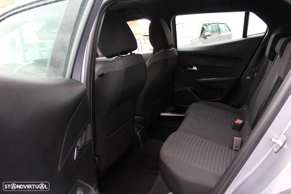 Peugeot 2008 1.2 PureTech Active Pack - 17