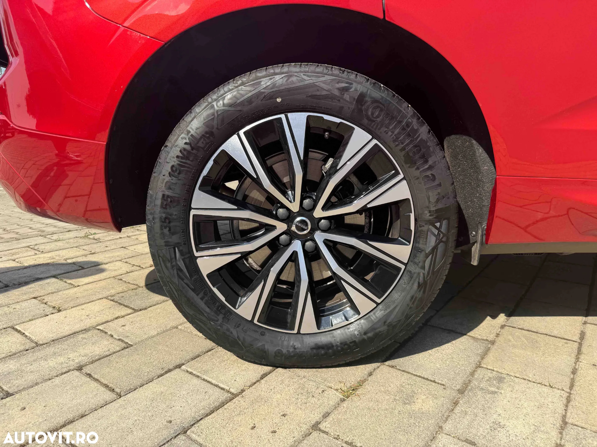 Volvo XC 60 B4 MHEV AT AWD Core - 11