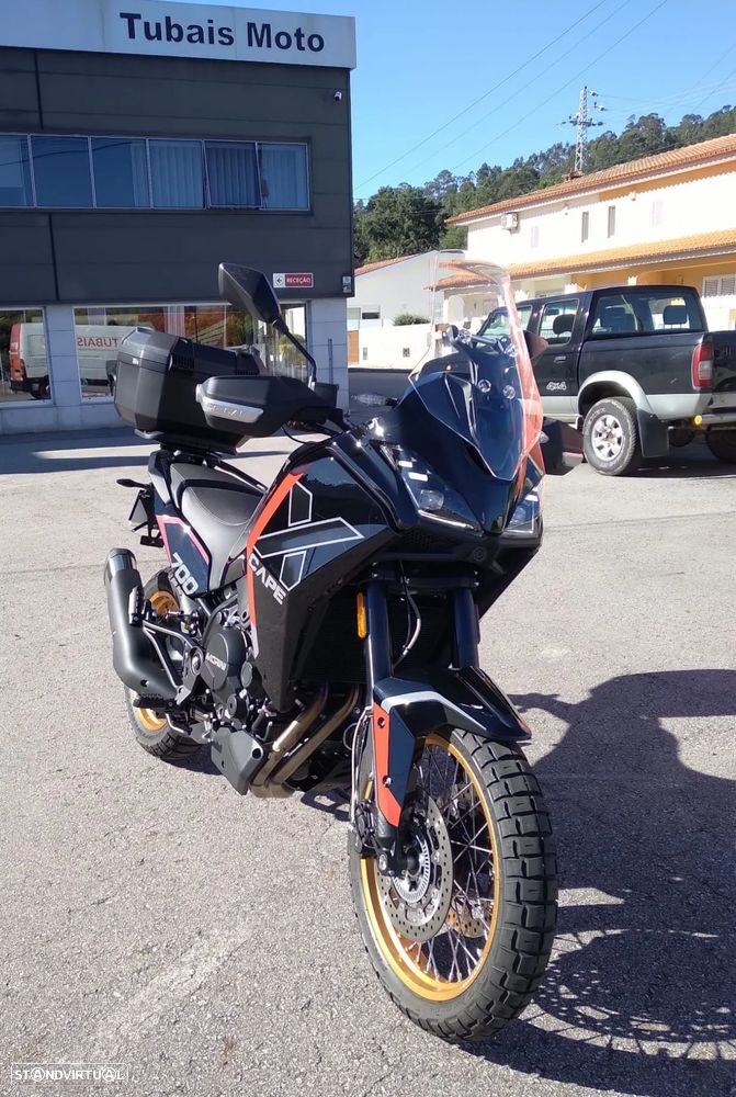 Moto Morini X-Cape 700 GOLD - 1