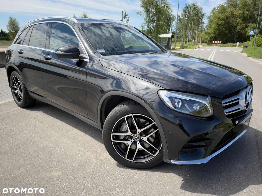 Mercedes-Benz GLC - 1