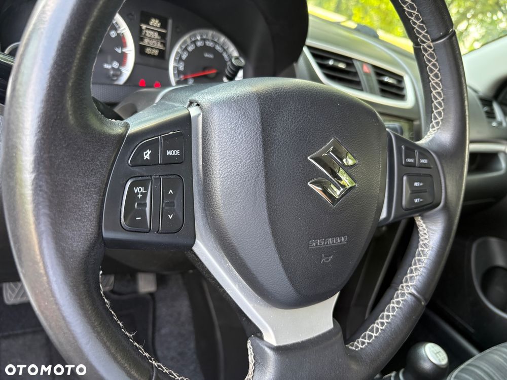 Suzuki Swift 1.2 Premium - 18