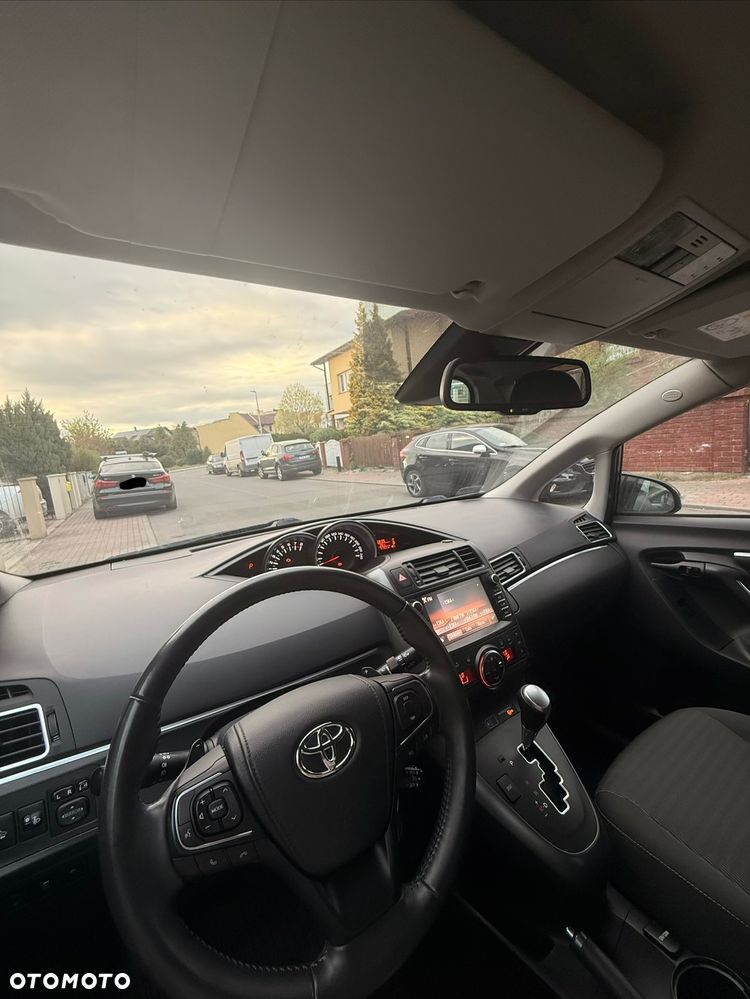 Toyota Verso - 7