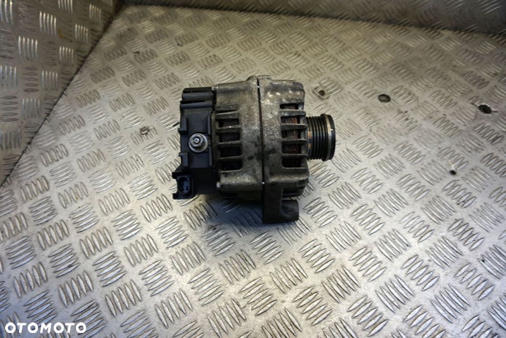 ALTERNATOR 5 F10 F11 2.0 D 8507625 221A BMW 2010-2017 - 1