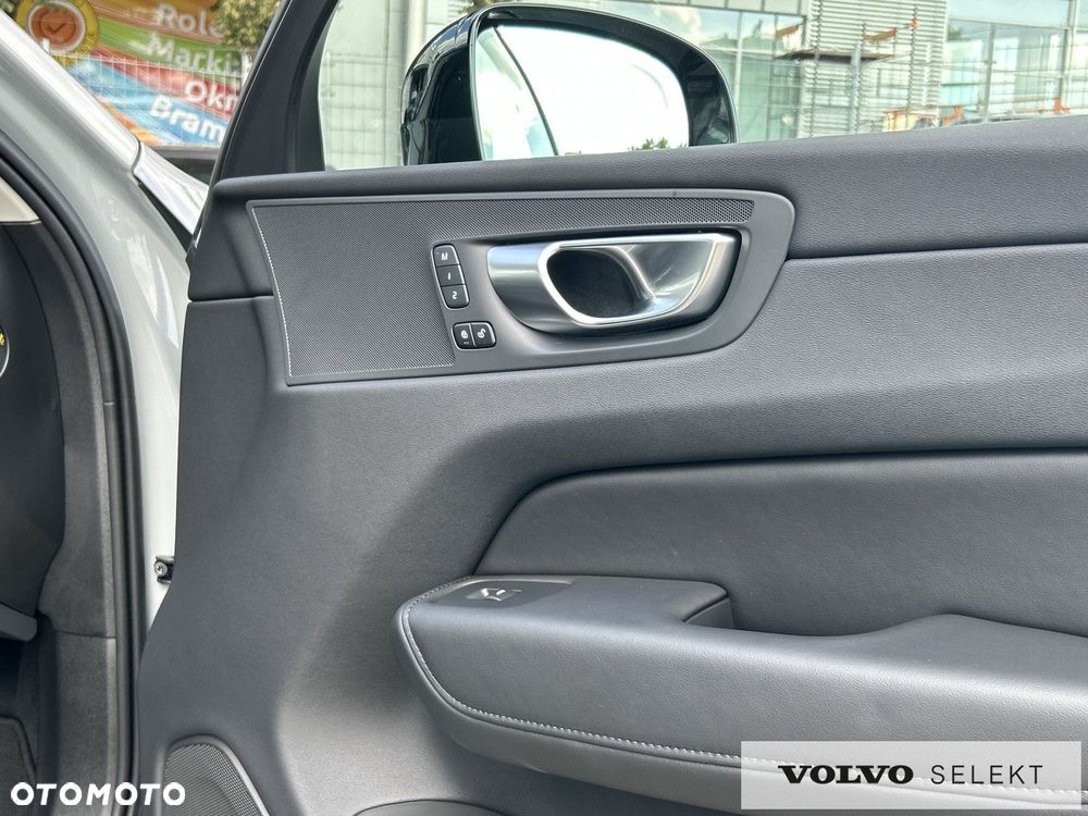 Volvo XC 60 - 21