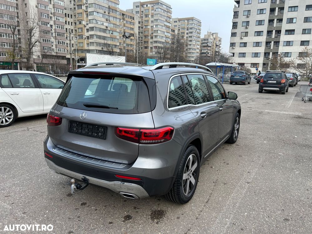 Mercedes-Benz GLB 200 d 4Matic 8G-DCT - 5