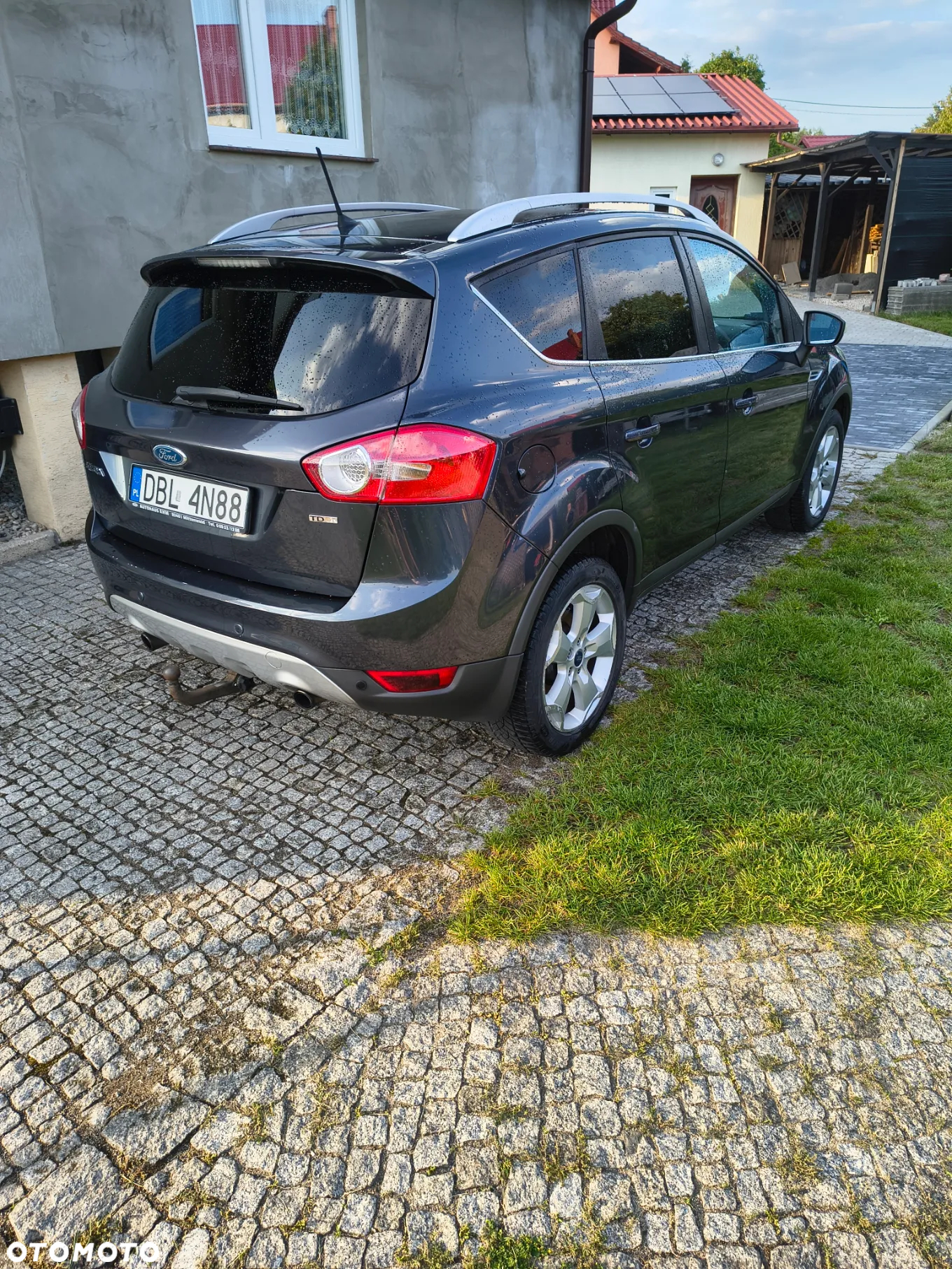 Ford Kuga 2.0 TDCi 4x4 Titanium - 2