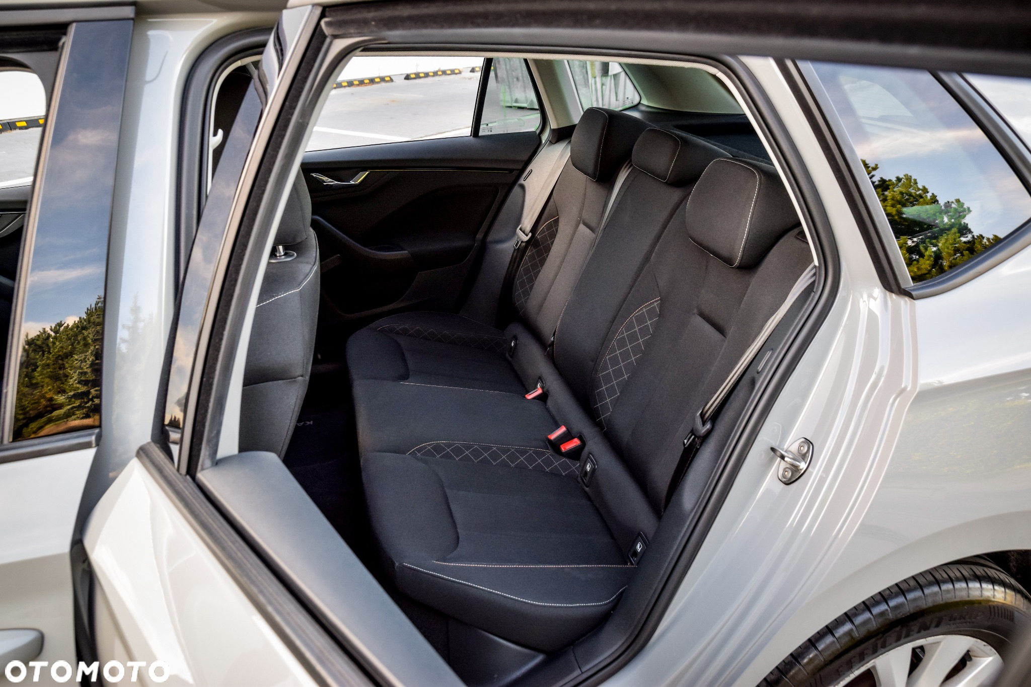 Skoda Kamiq 1.0 TSI Style DSG - 10