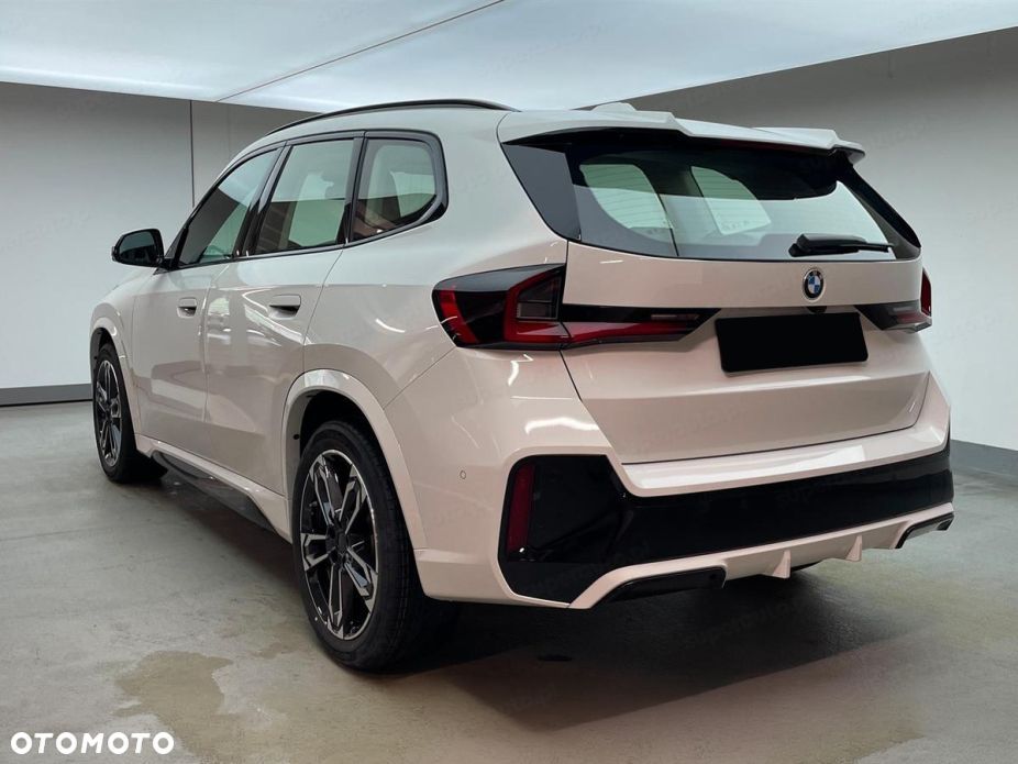 BMW X1 sDrive18i M Sport - 5