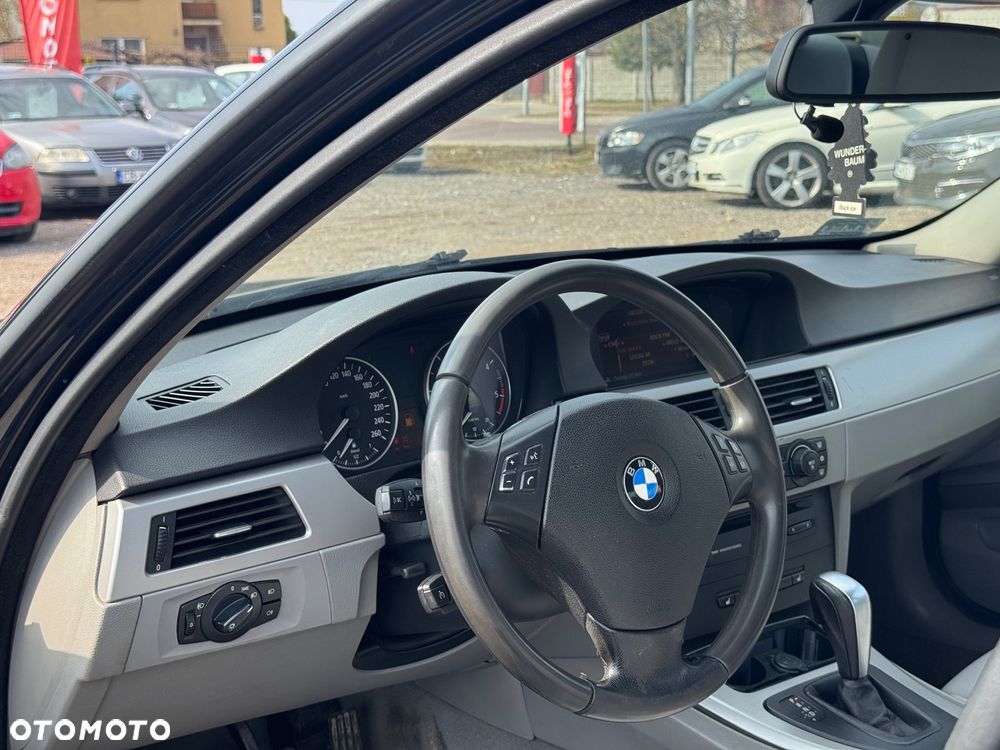 BMW Seria 3 320d DPF Edition Fleet Exclusive - 22