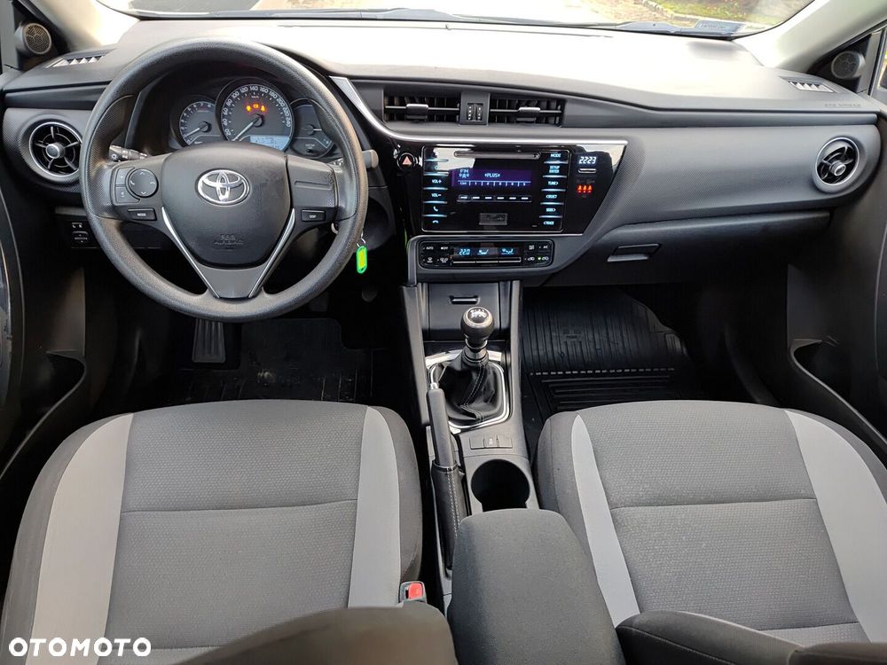 Toyota Auris 1.33 VVT-i Active - 8