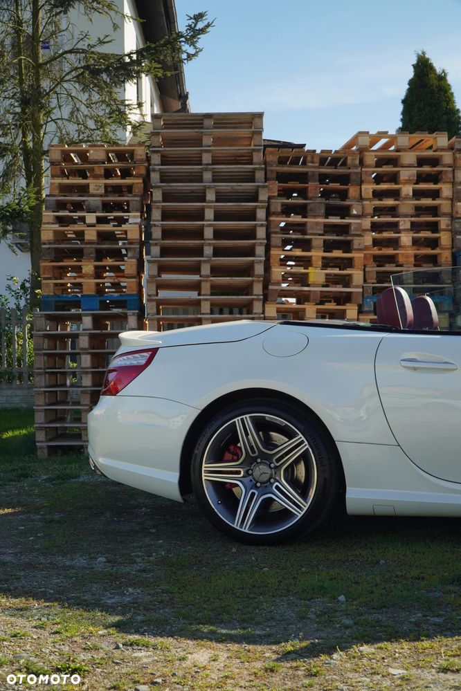 Mercedes-Benz SL 63 AMG - 40