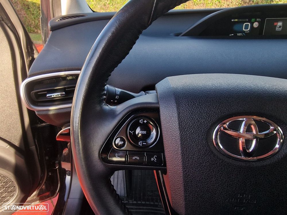 Toyota Prius 1.8 Plug-In Luxury+Pele - 21