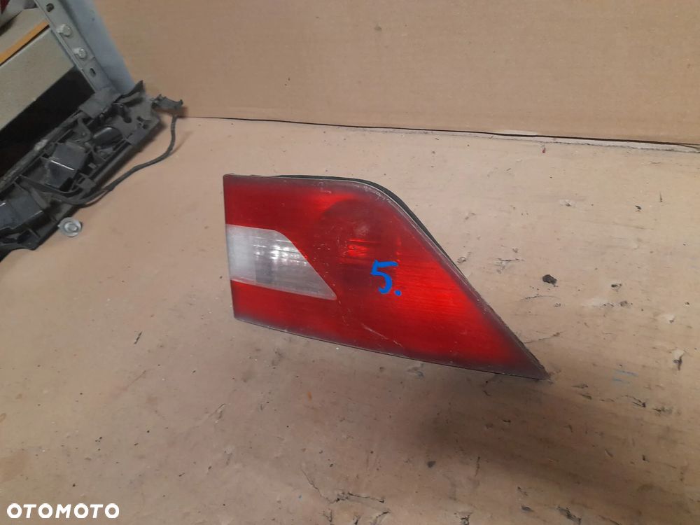 BMW X3 E83 LAMPA TYŁ PRAWA KLAPY - 3