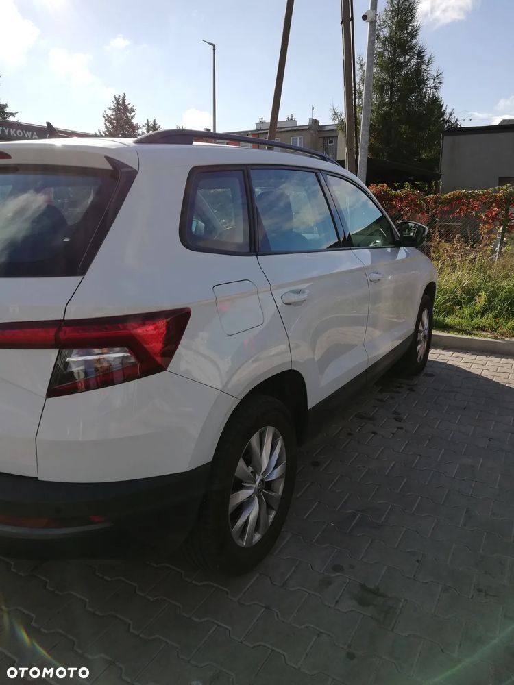 Skoda Karoq 1.5 TSI ACT 4x2 Ambition DSG - 4