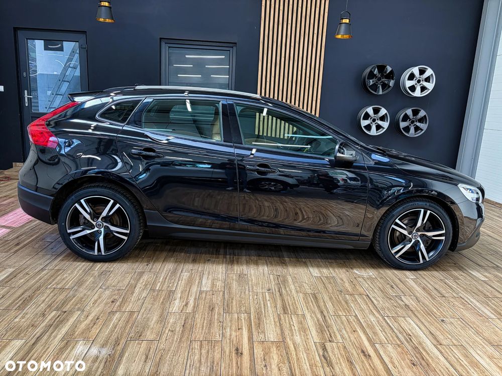 Volvo V40 Cross Country D2 Momentum - 7