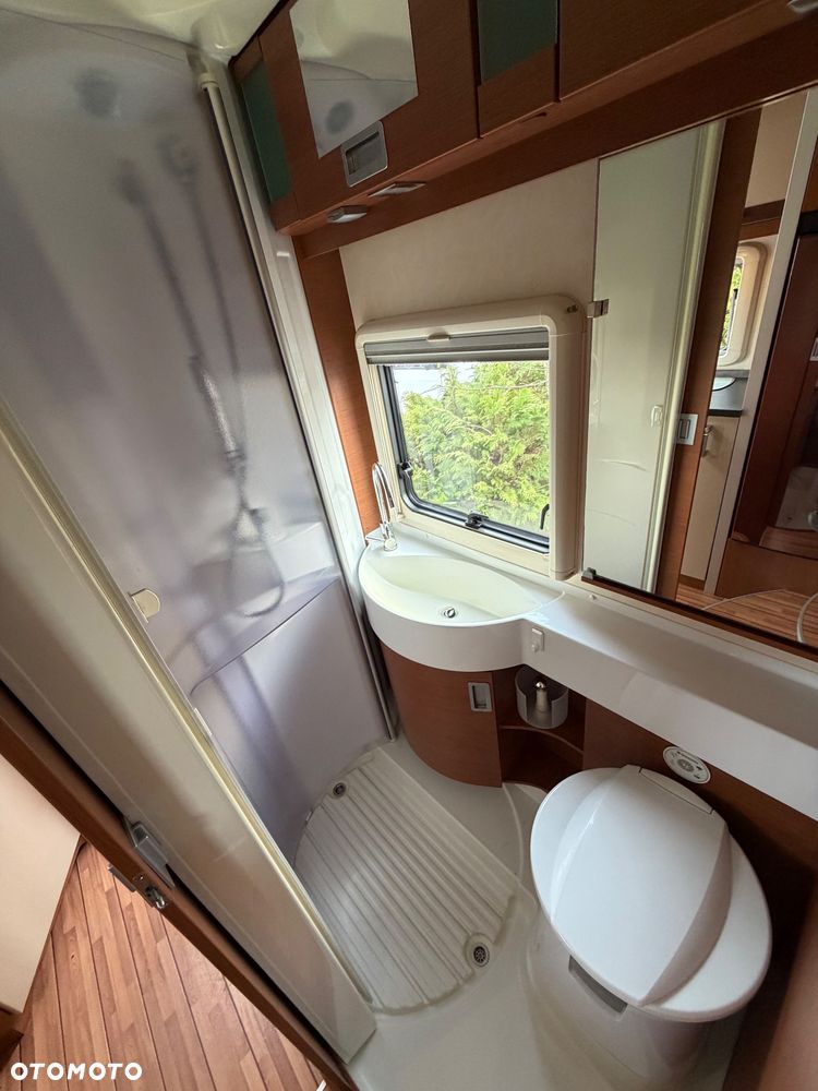 KNAUS Sunliner 700 Lg - 23