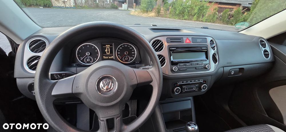 Volkswagen Tiguan 1.4 TSI BlueMotion Technology Trend & Fun - 23