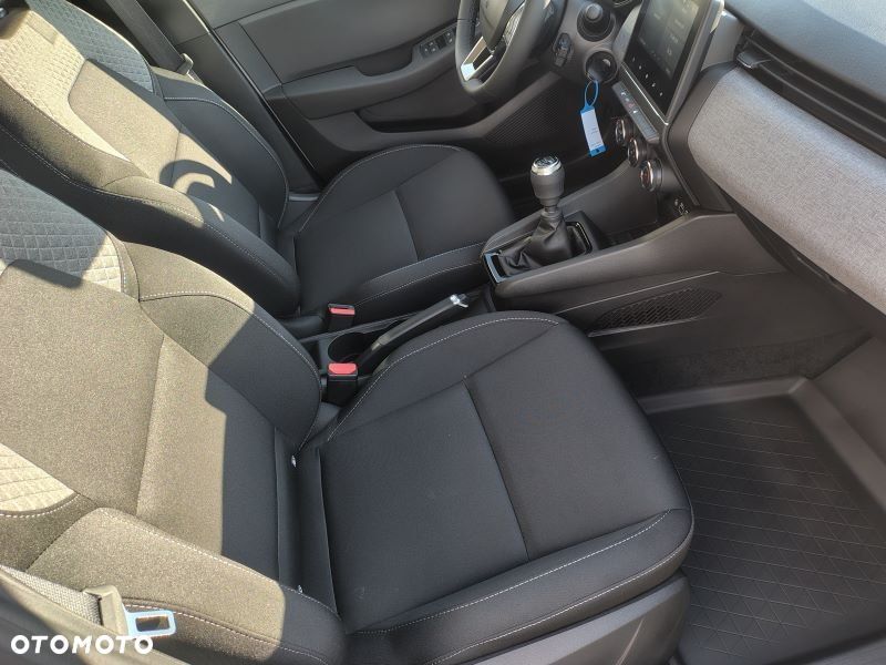 Renault Clio - 12