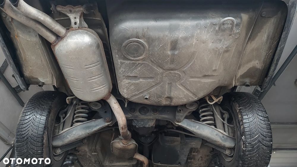 Mercedes-Benz W124 (1984-1993) - 19