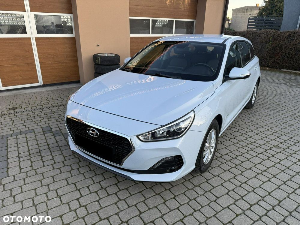 Hyundai i30 1.4 BlueDrive Comfort - 13