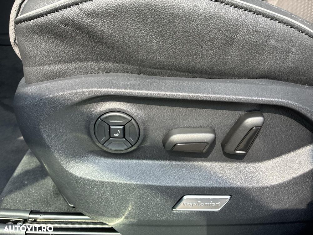 Volkswagen Touareg V6 TDI SCR 4Motion Aut. R-Line FINAL EDITION - 18