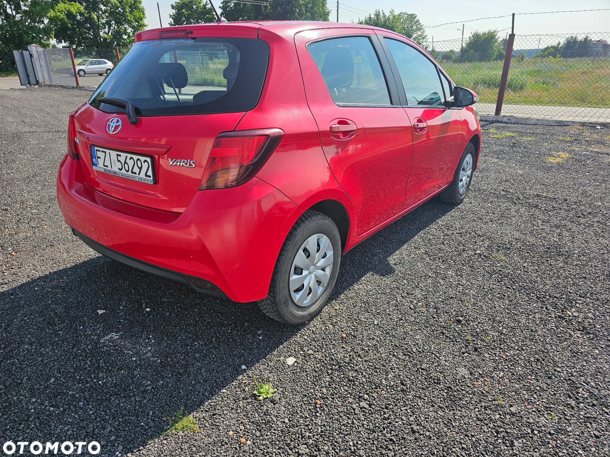 Toyota Yaris 1.0 Sol - 3