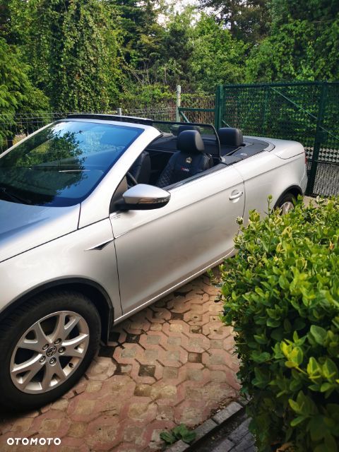 Volkswagen Eos - 5