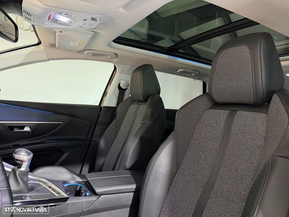 Peugeot 5008 1.2 PureTech Allure - 16