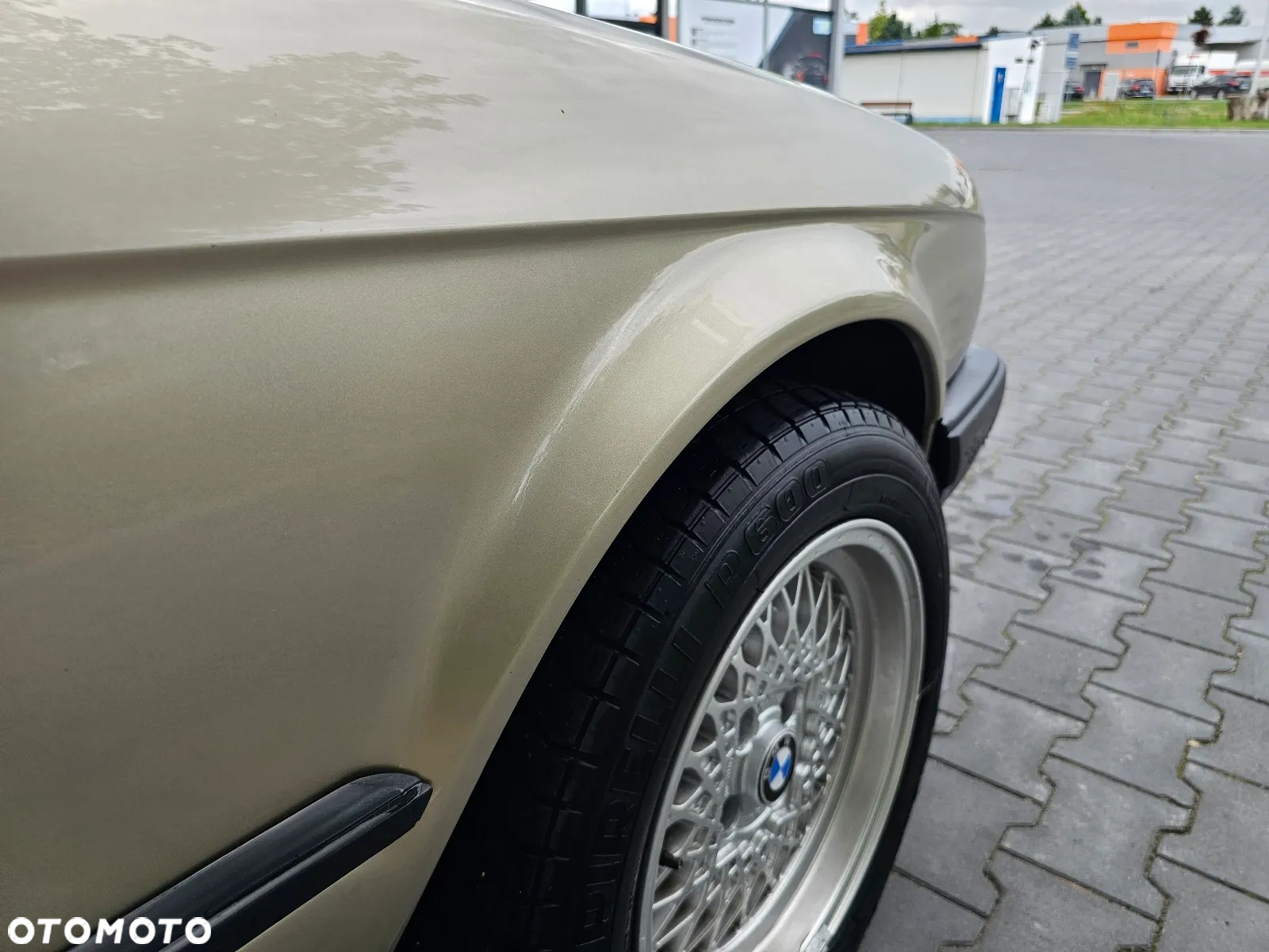 BMW Seria 3 320i - 12