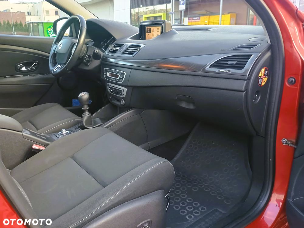 Renault Megane 1.6 16V 110 Paris - 9