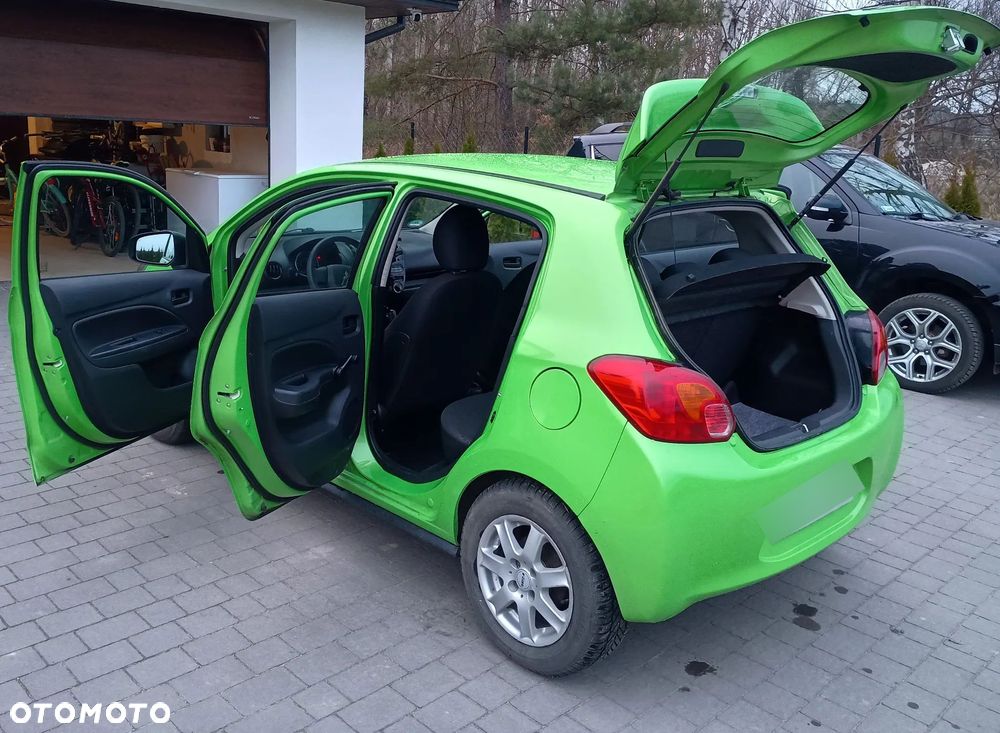 Mitsubishi Space Star - 7