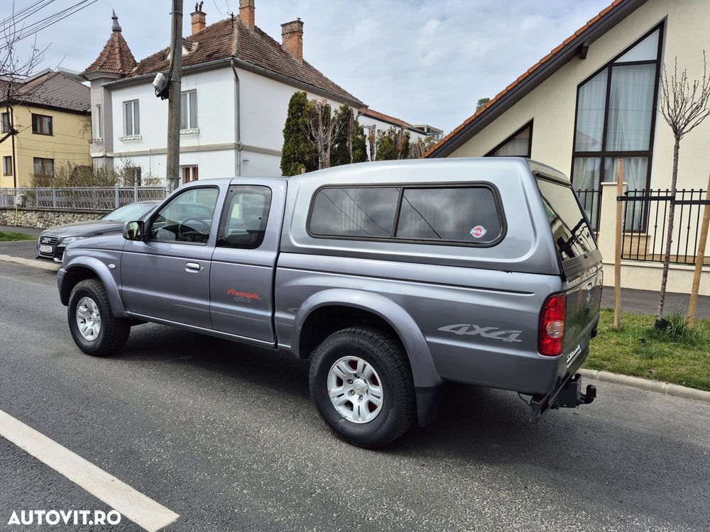 Mazda Seria B XL-Toplands 4x4 - 4