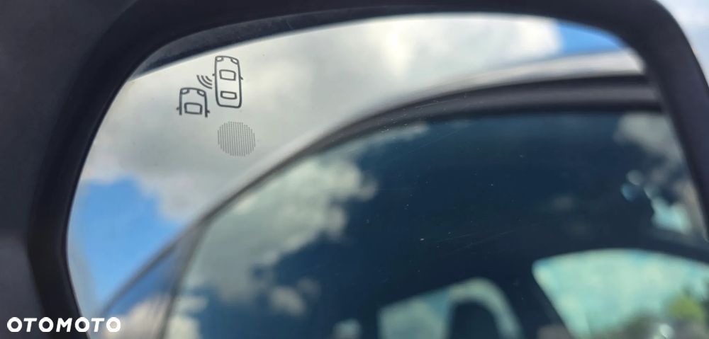 Peugeot 5008 BlueHDi 180 EAT8 GT - 11