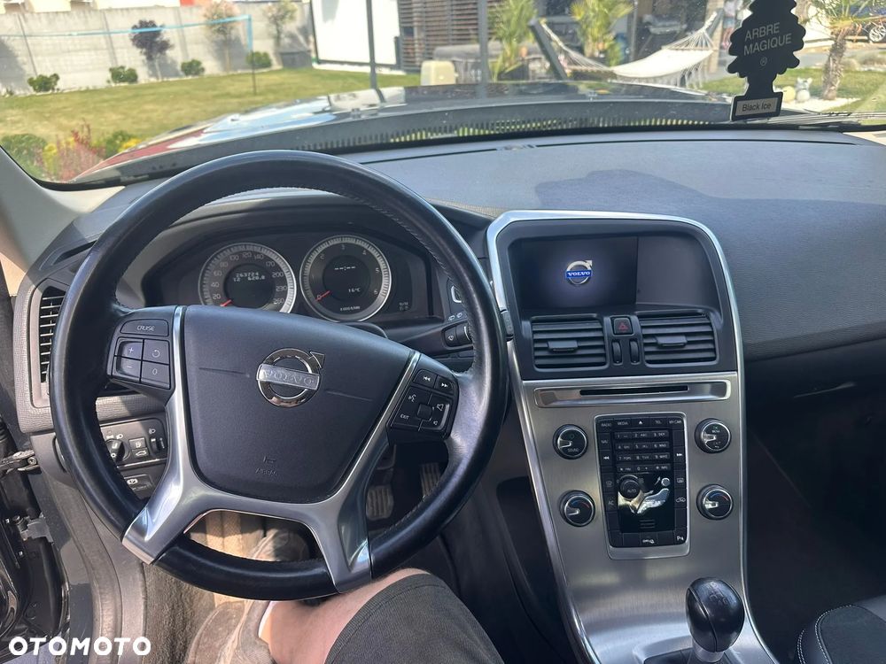 Volvo XC 60 DRIVe Momentum - 7