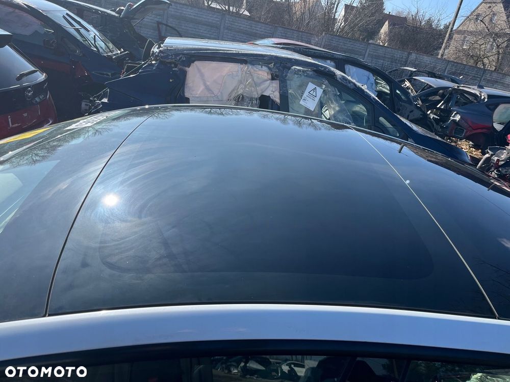 PANORAMA SOLARDACH PRZÓD TESLA 3 LIFT - 1
