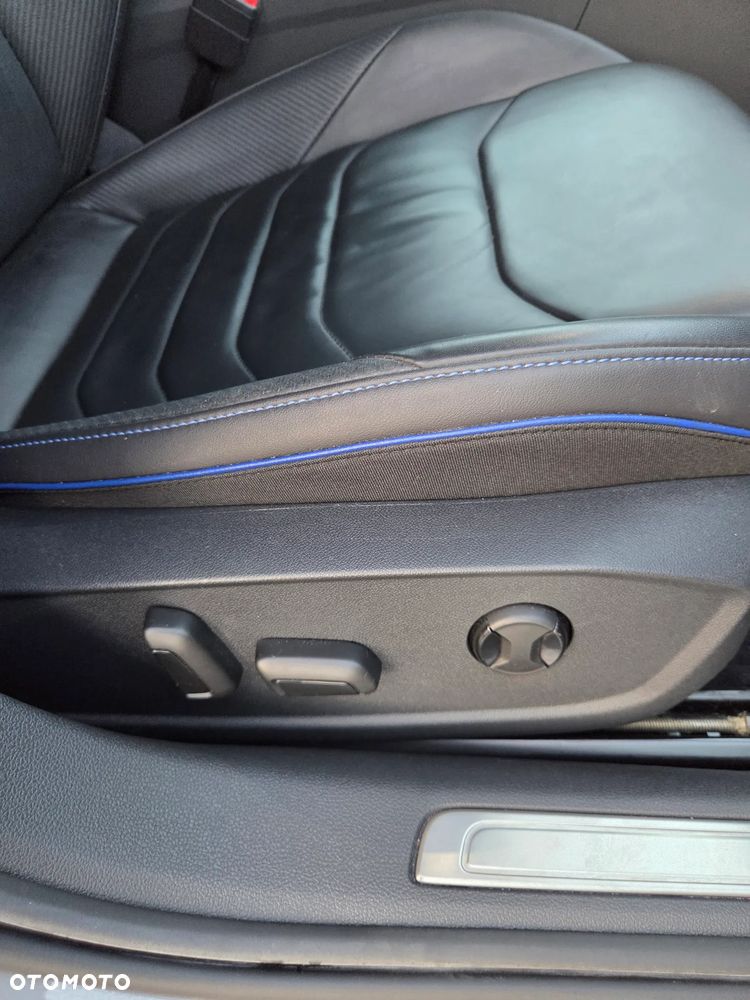 Volkswagen Arteon 2.0 TSI 4Motion R DSG - 18