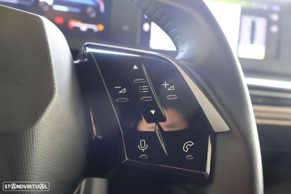 Peugeot 5008 1.2 Hybrid Allure e-DCS6 - 20