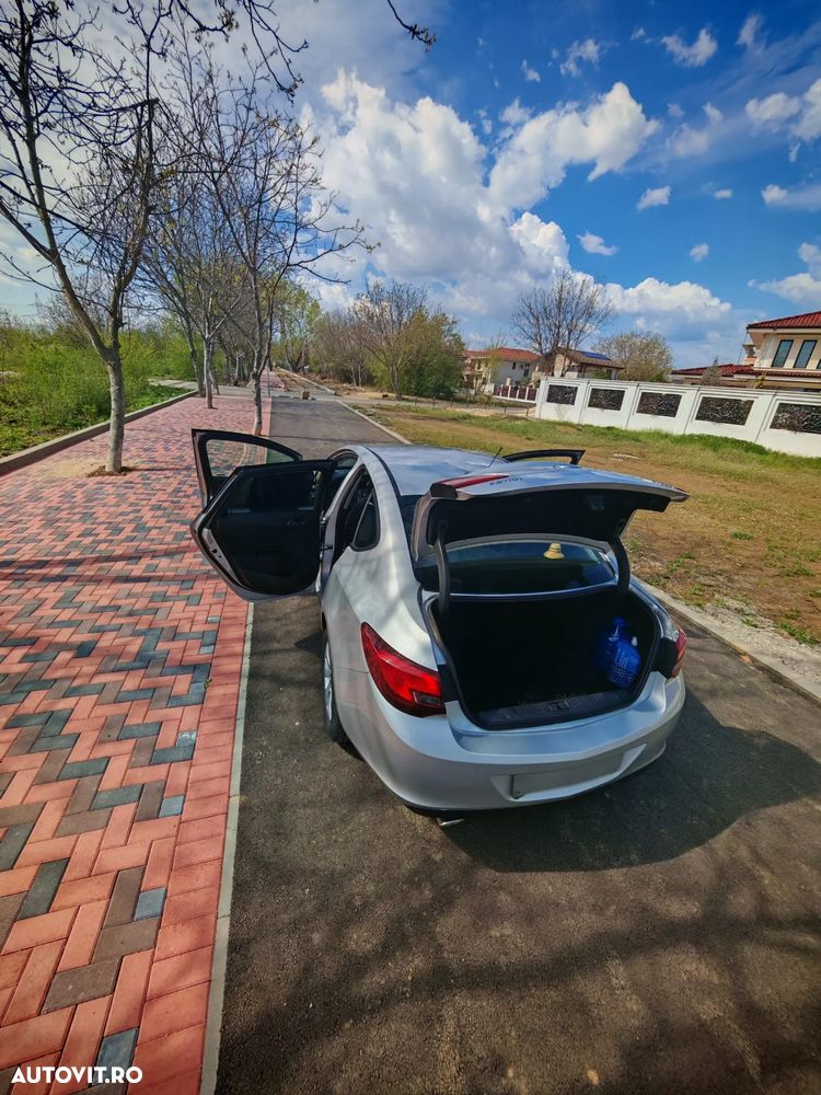 Opel Astra 1.4 ECOTEC Turbo Enjoy - 7