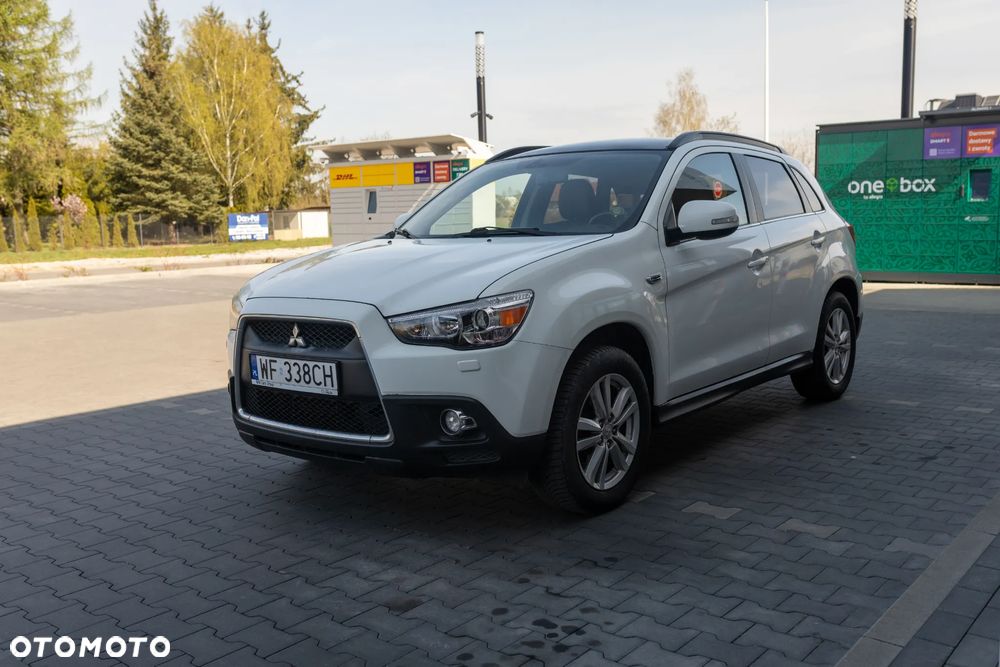 Mitsubishi ASX 1.8 DID Instyle 4WD AS&G - 25