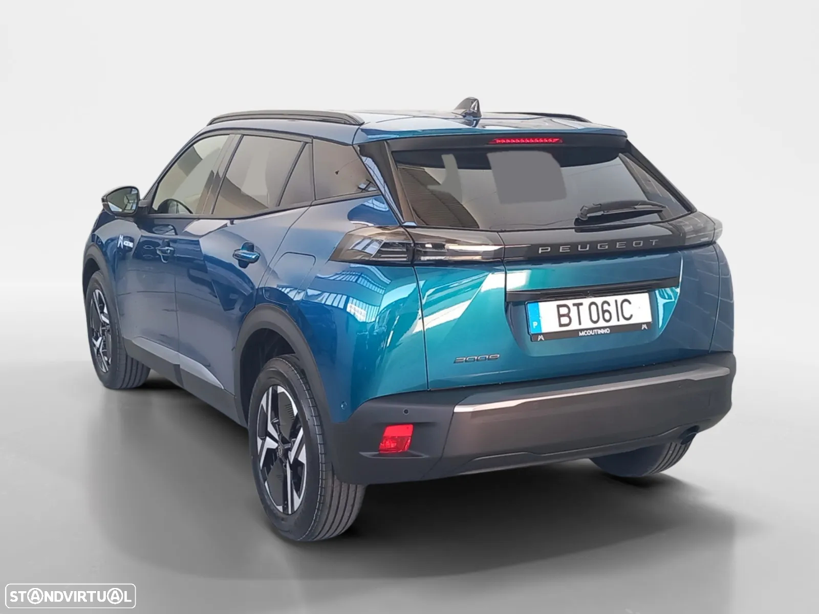 Peugeot 2008 1.2 PureTech Allure - 4